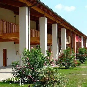 Casa di campagna Cascina Maggia, Brescia